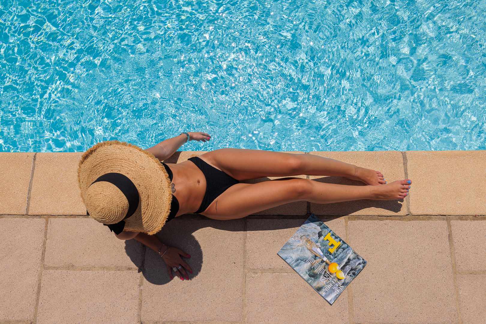 L'été est là : profitez de la piscine de l'Hôtel Alain Llorca